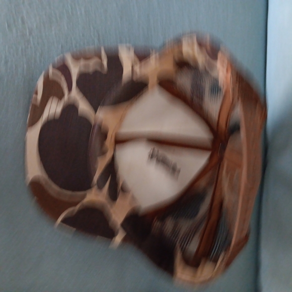 3 Camo Items: Duffle Bag,Hat, Wallet - Picture 6 of 10